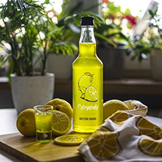 Flasche 500 ml mit Schraubverschluss, Aufdruck „Cytrynówka”, 1 Stück – photo 5