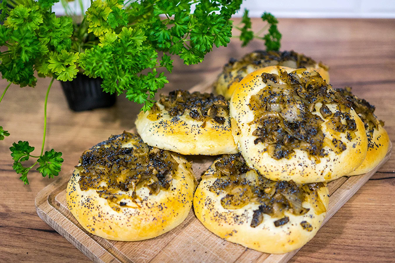 Cebularze – Hefefladen mit Champignons