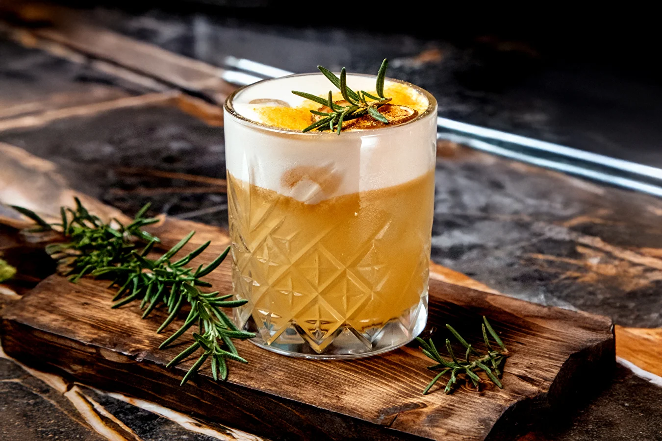 Whisky Fire Sour – ein Drink mit ausdrucksstarkem Charakter