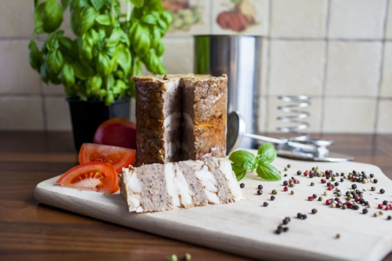 Hähnchen- und Hackfleisch-Terrine – Schinkenkocher