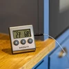 Lebensmittelthermometer mit Sonde (0°C bis 250°C) - 12 ['Thermometer mit Sonde', ' elektronisches Thermometer', ' Küchenthermometer', ' Lebensmittel-Thermometer', ' Thermometer fürs Braten', ' Thermometer fürs Kochen', ' für Fleisch', ' für Kuchen']
