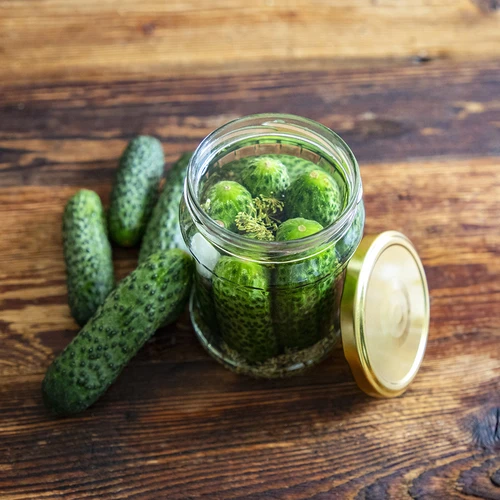 Glas 500 ml Fisch gewellt mit goldfarbenem Schraubverschluss fi 82/6 - 6 St. - 7 ['Glas aus Glas', ' Glas', ' Glas für Salzgurken', ' Gurkenglas', ' Einmachglas', ' Glas für Mehl', ' Glas für Suppe', ' Glas 500 ml', ' Glas mit Schraubverschluss', ' Gläser für die Pasteurisierung', ' Glas für Honig']