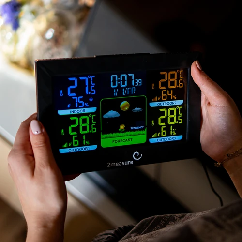 Wetterstation RCC – Elektronisches, Kabellose, Beleuchtet, 3 Sensoren, schwarz - 10 ['Wetterstation', ' Haus-Wetterstation', ' Temperatur', ' Umgebungstemperatur', ' Temperaturüberwachung', ' Elektrothermometer', ' Thermometer mit Sensor', ' Innenthermometer', ' Außenthermometer', ' Thermometer für Außen']